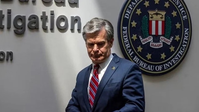 Giám đốc Cục điều tra Liên bang Mỹ tuyên bố từ chức